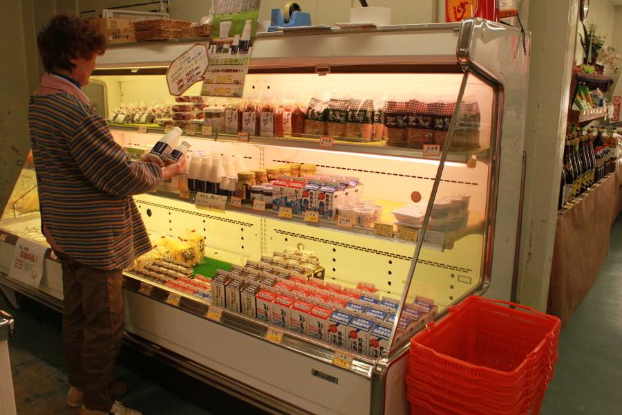 ▲産直のこだわり商品を販売している下郷農協「ふれあいの店」