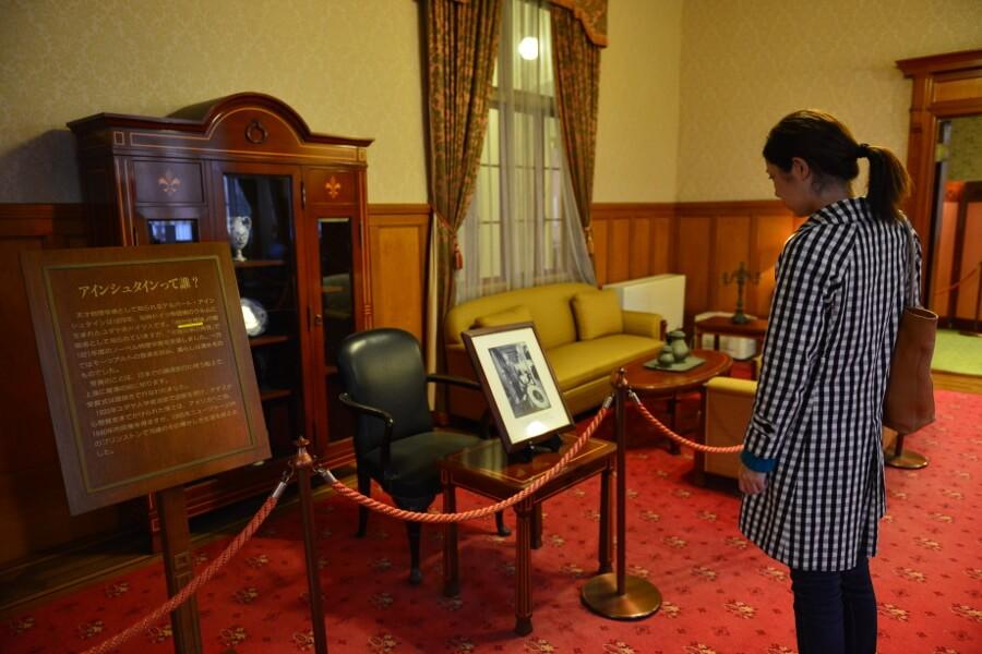 2階は「アインシュタインメモリアルルーム」や、門司出身の作家「林芙美子記念室」があります。アインシュタイン博士夫婦が宿泊した当時では珍しいベッドルームも見学できます