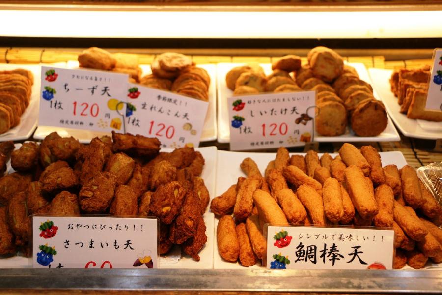 工場直送のさつま揚げが食べられる「カワノすり身店」