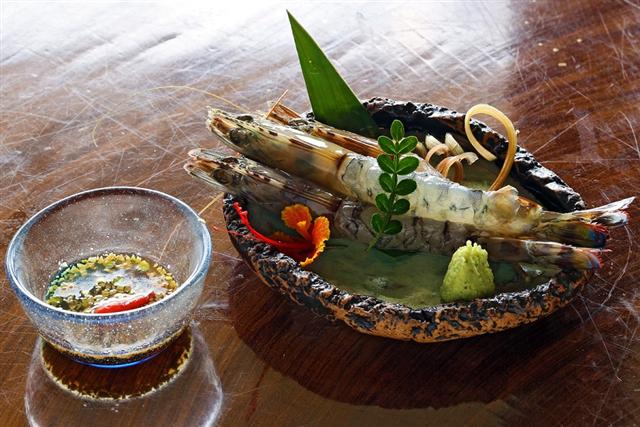 冬の時期に食べることができる「宮古クルマエビのお作り」