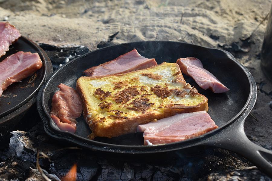 朝からアクティブに美しいビーチを満喫