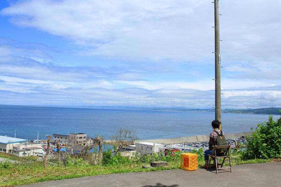 増毛の灯台より