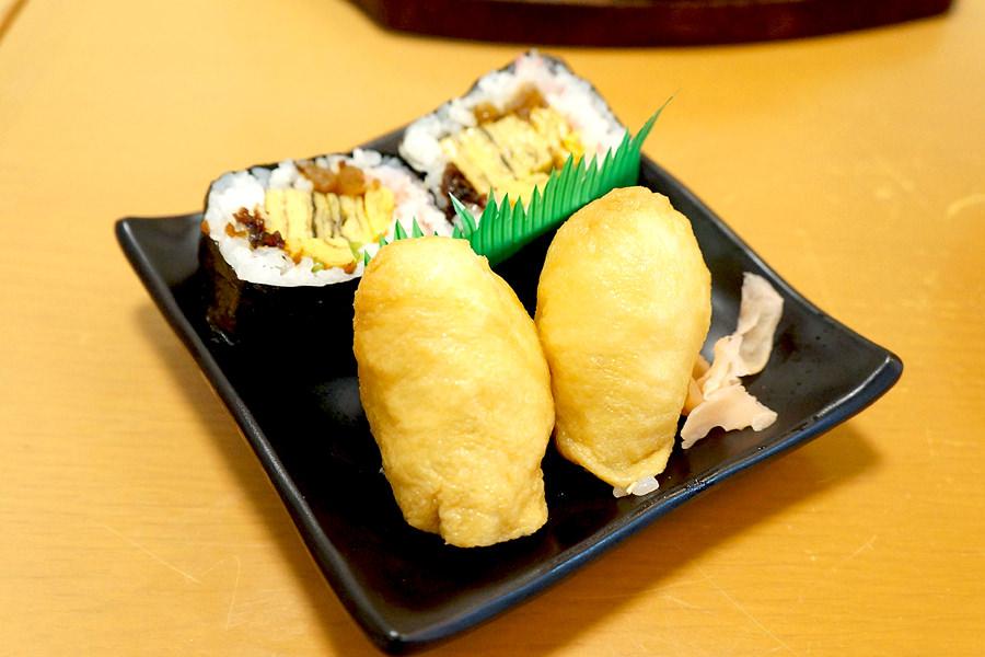チャンポンや焼きそばを待つ間に食べたい「ミニ助六」