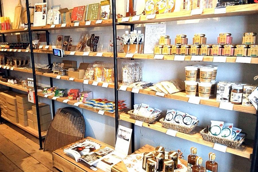 鹿児島市にあるKENTA STOREでも販売しています 鹿児島市にあるKENTA STOREでも販売しています