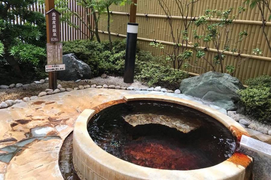 リゾートホテルで楽しむ高濃度炭酸泉