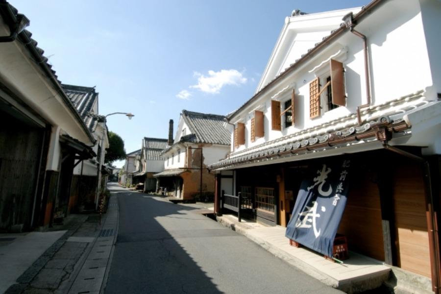▲佐賀県鹿島市浜町の「酒蔵通り」にある光武酒造 ▲佐賀県鹿島市浜町の「酒蔵通り」にある光武酒造