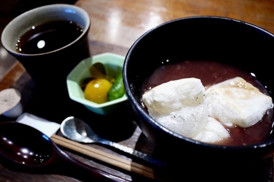秋から冬は「ぜんざいセット1000円」が人気です