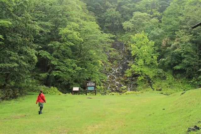 十勝オンネトー湯の滝3