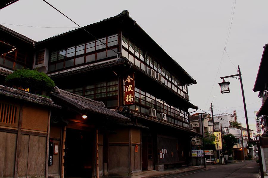 ▲日奈久温泉で日頃の疲れを癒しましょう