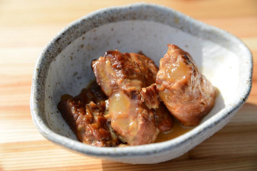「手作りもち豚」1パック650円。新食感に心もとろけそう