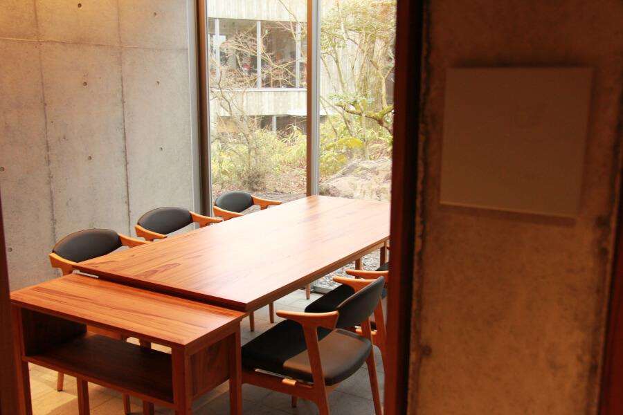 レストラン中屋敷