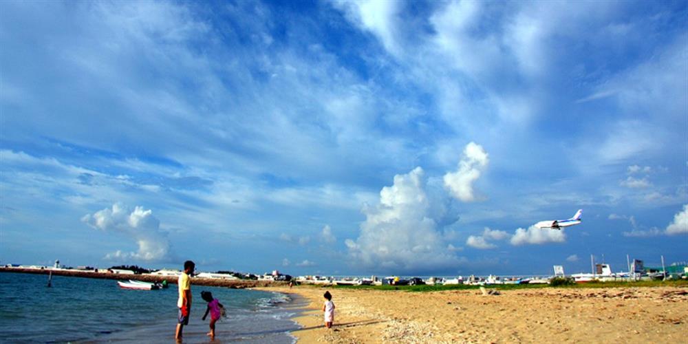 瀬長ビーチ（せながビーチ）