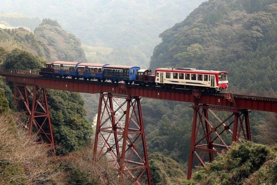 ▲今回の復興ツアーでは、そうした「最後の雄姿となるかもしれない場所」を巡るツアー