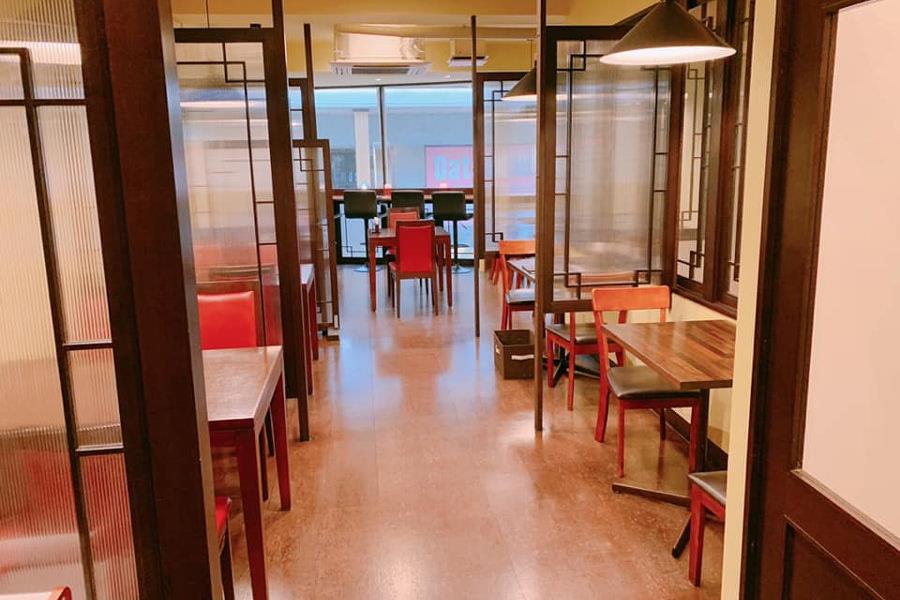 開放感ある新店舗の2階