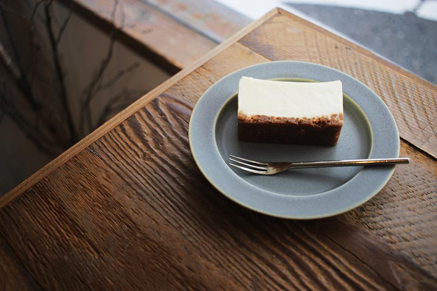 とても濃厚でコクのあるチーズケーキは、訪れた際は必ず食べて欲しいデザート