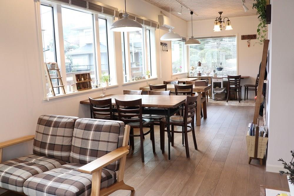 cafe kinowa　内観