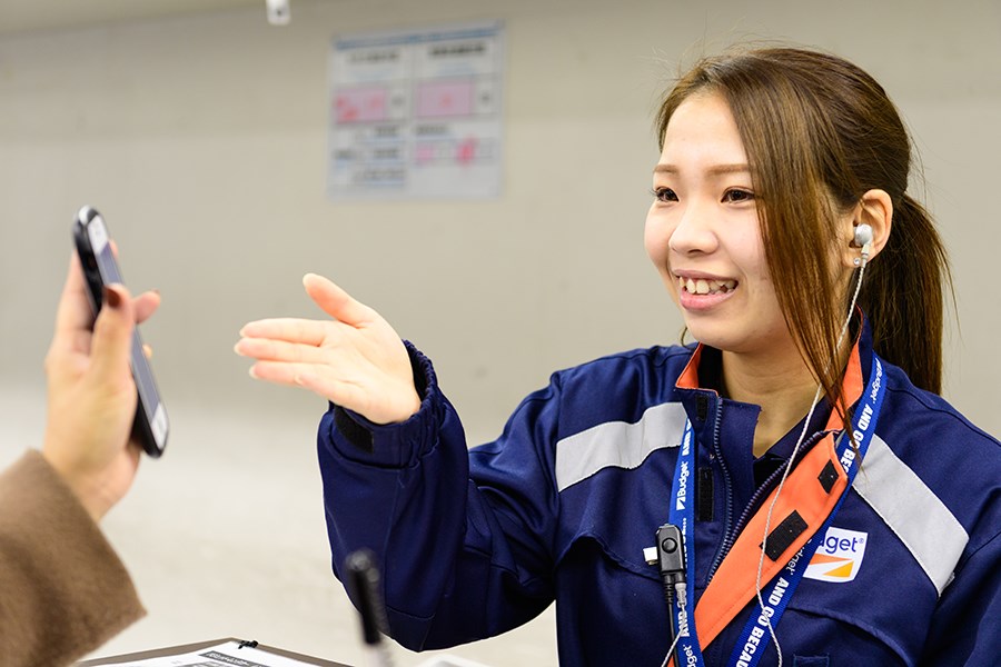 笑顔が素敵なスタッフさん