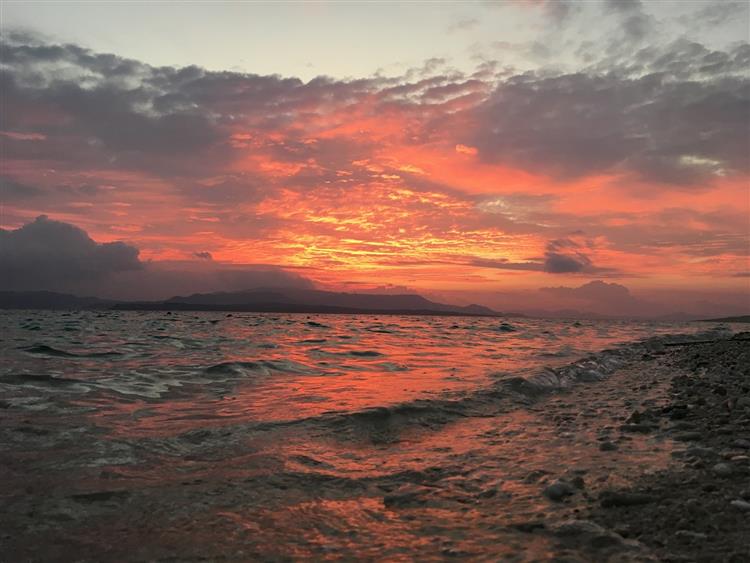 水納島（みんなじま）