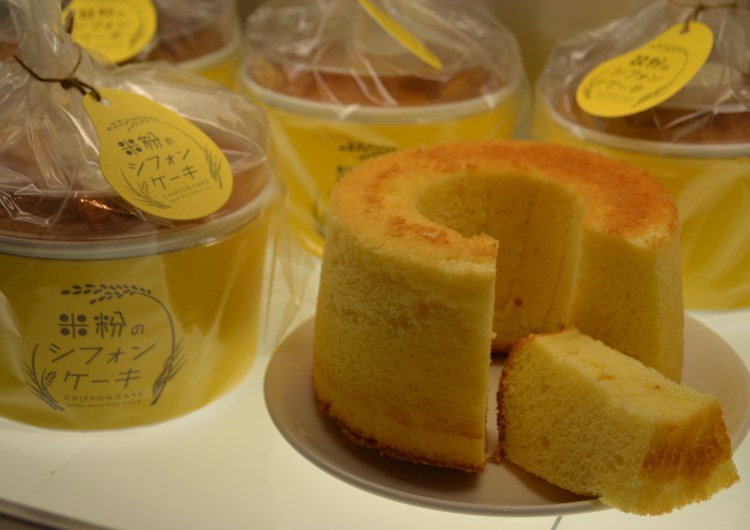 シフォンケーキ