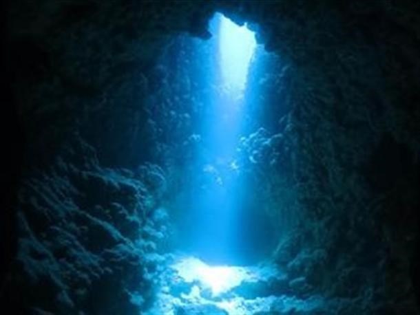 【宮古島／伊良部島・下地島開催／1日】ボートファンダイビング(2ダイブ)