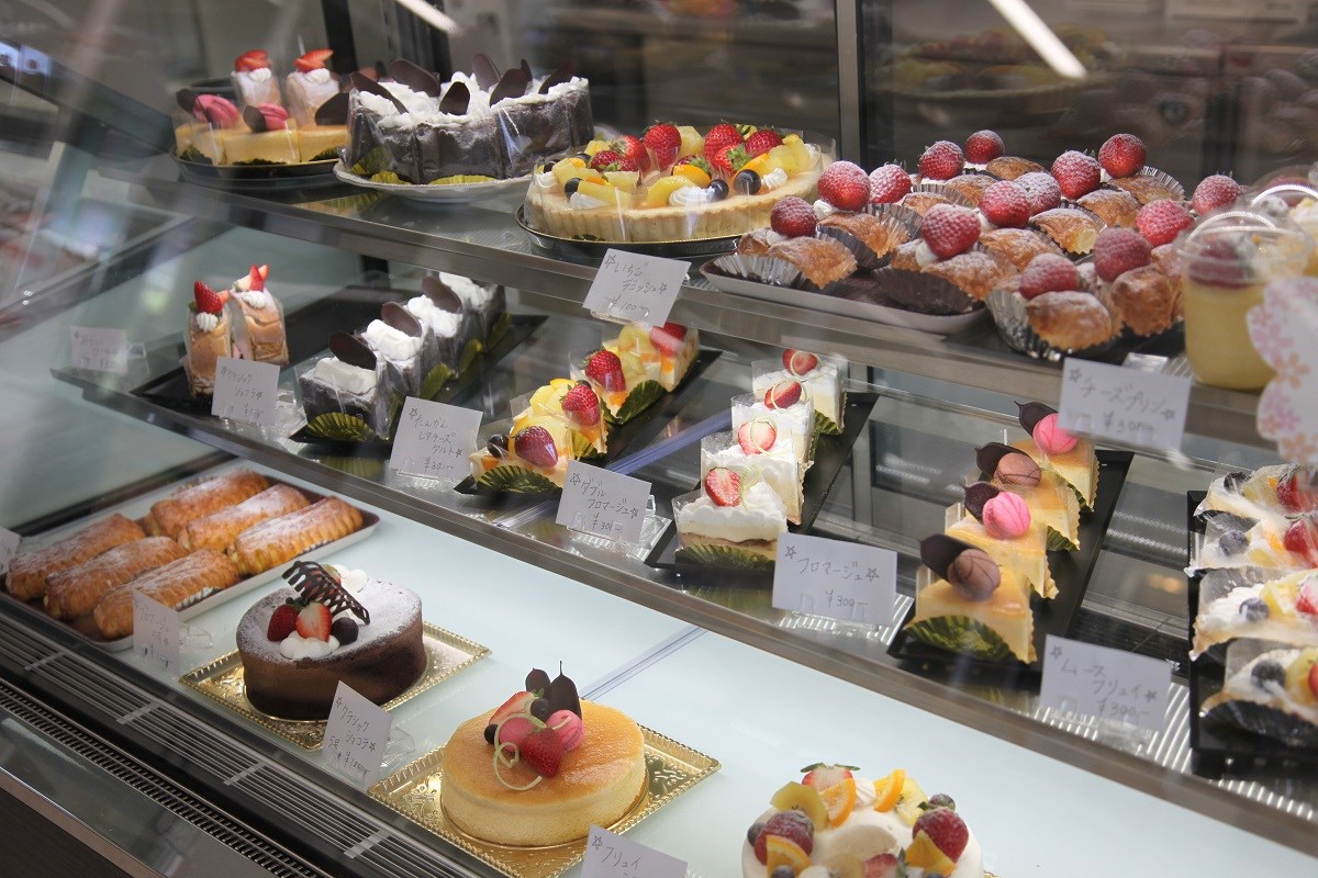 ぎのざのお菓子屋SUN