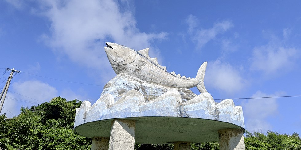 池間島の歴史を感じる町歩きを体験。