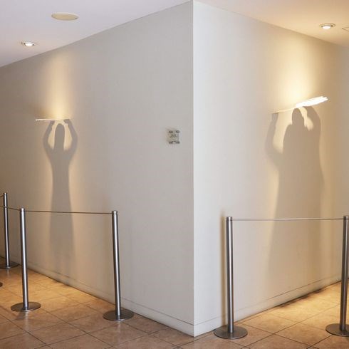 ここにも、そこにも。駅ナカでアート散策