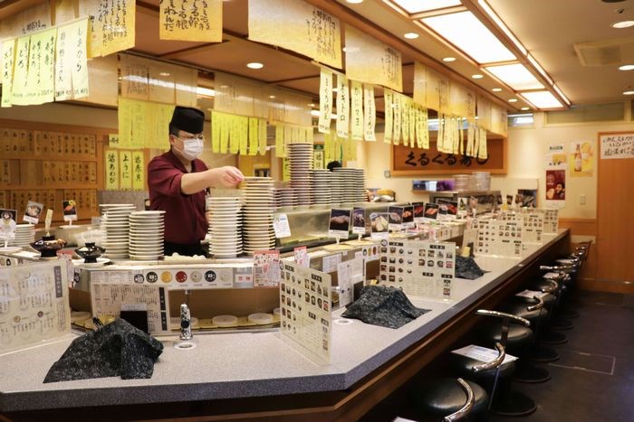 駅ナカのグルメ、どれにする