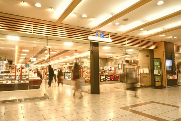 JRやバスの待ち時間でお土産ショッピング