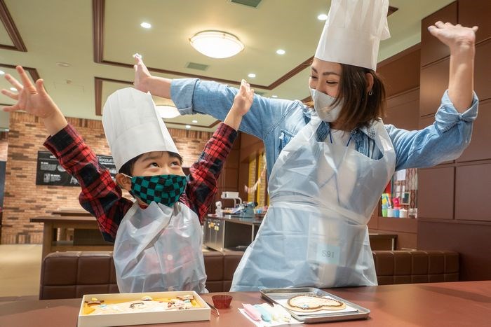 子どもと一緒に「私の白い恋人」制作体験の記事イメージ