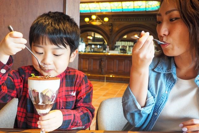 「チョコレートラウンジ」で特別なスイーツタイムの記事イメージ