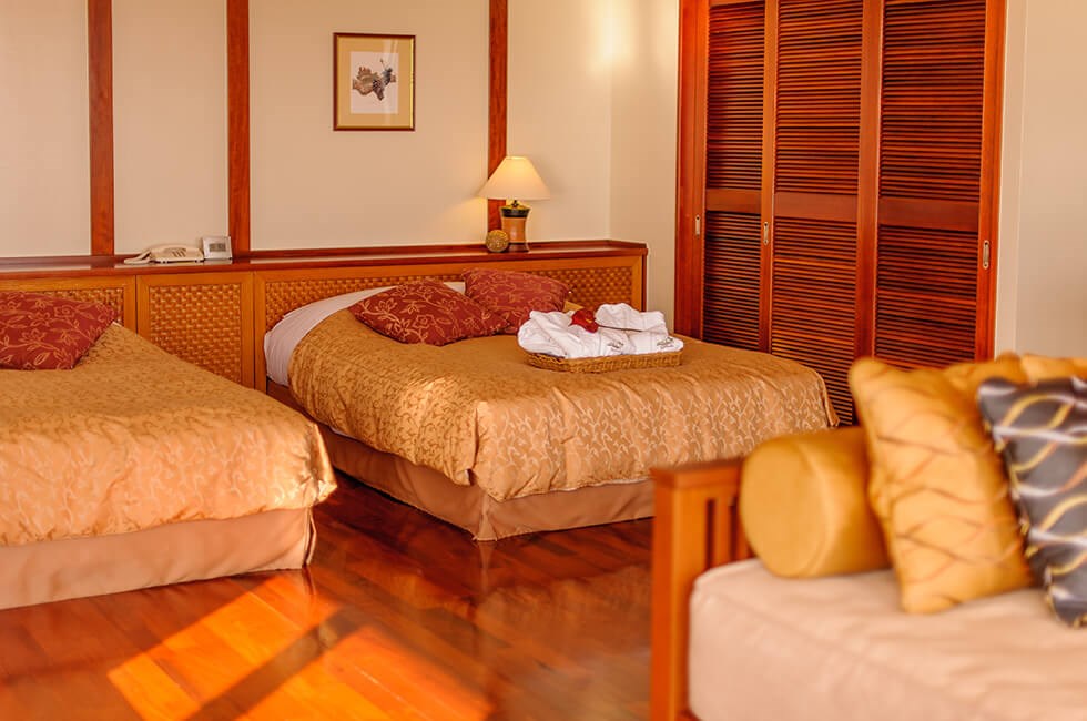 やんばるの絶景×癒しパームタワーズ3