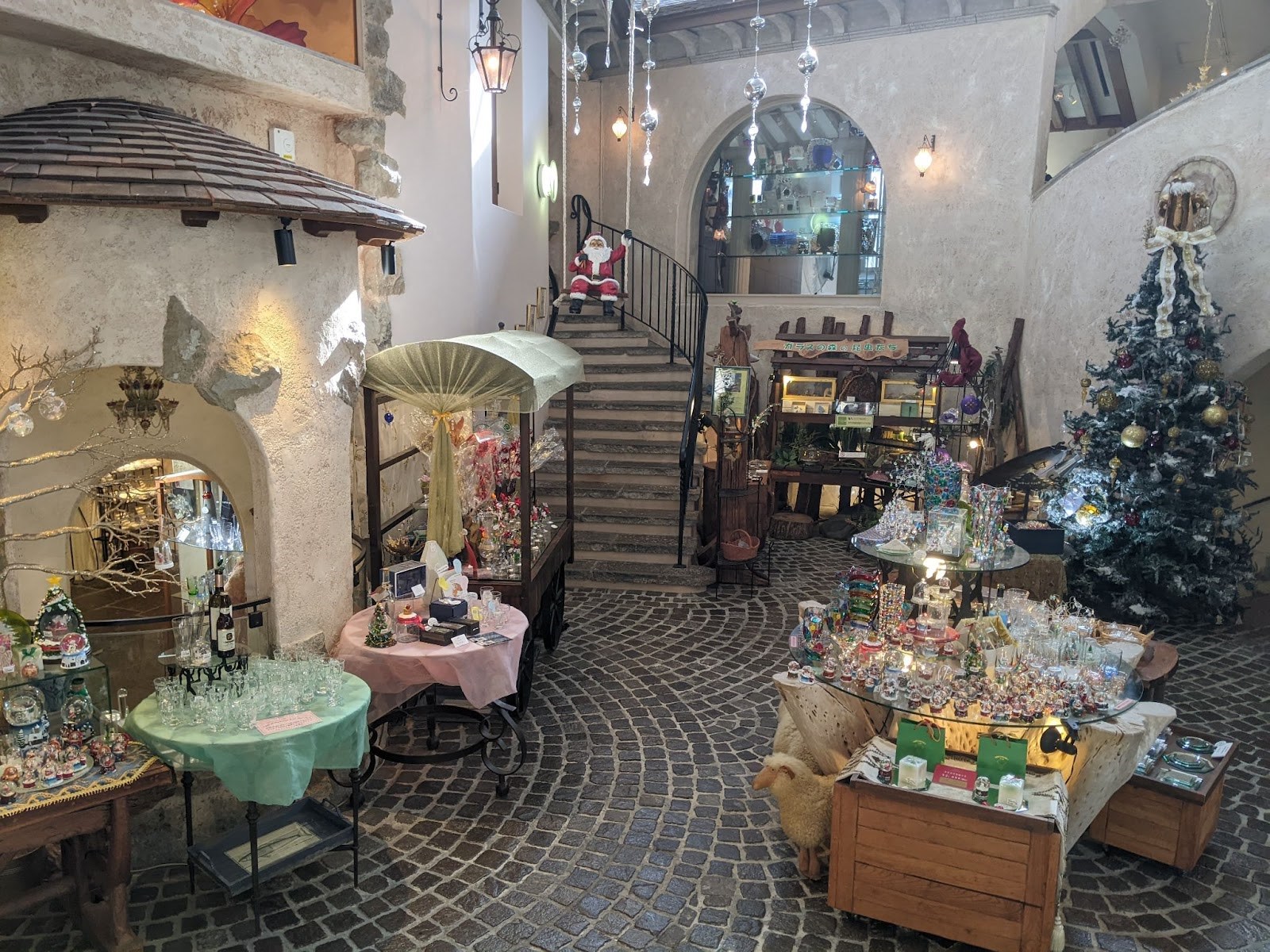 箱根ガラスの森美術館9