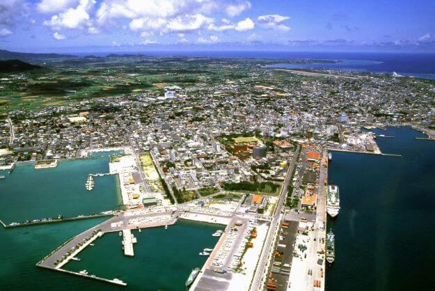 車が無くても楽しめるコンパクトな中心地